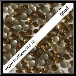 Nailheads ss10 Gold