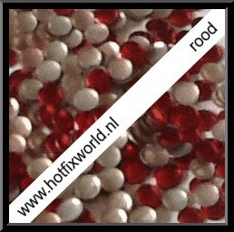 Nailheads ss10 Red