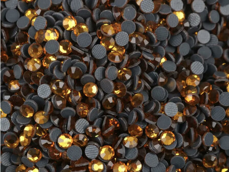 Rhinestones ss6 Topaz
